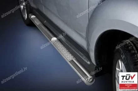 STEELER ROUND SIDE BARS WITH INTEGRATED FOOTSTEPS MITSUBISHI Outlander