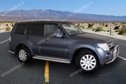 STEELER SIDE BARS WITH PLATFORM MITSUBISHI Pajero