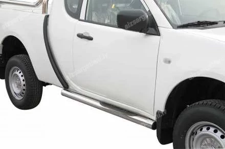 MISUTONIDA ROUND SIDE BARS WITH PLASTIC FOOTSTEPS MITSUBISHI L200