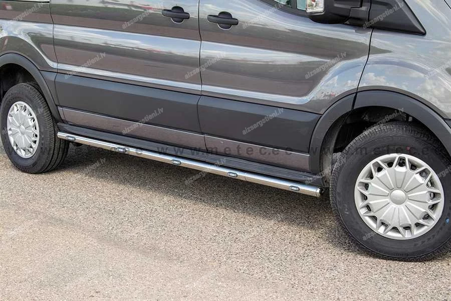 METEC APAĻI SĀNU AIZSARGSTIEŅI AR PAPILDUS LED GABARĪTGAISMĀM (L3, L4 RITEŅU BĀZE) FORD Transit